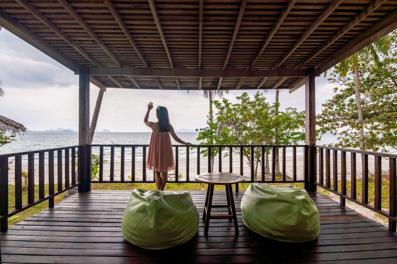 Pawapi Beach Resort Ko Mook Buitenkant foto
