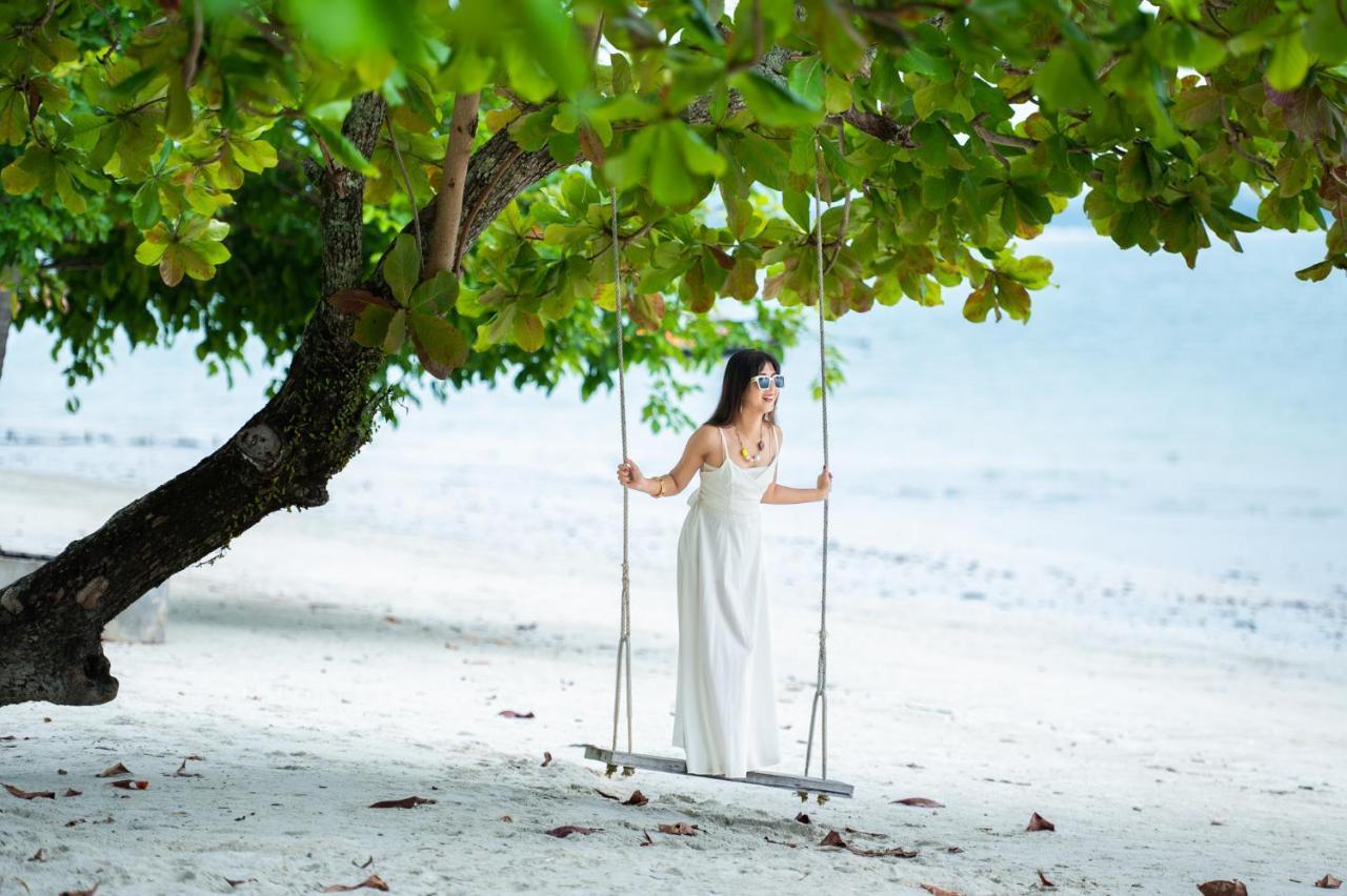 Pawapi Beach Resort Ko Mook Buitenkant foto